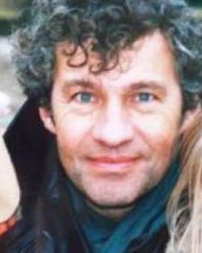 Headshot of Frank van den Engel